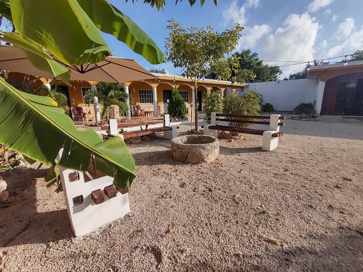 Hotel Villa Gabriela - Restaurant, Bikes ,Lands Tours Celestun Eksteriør bilde